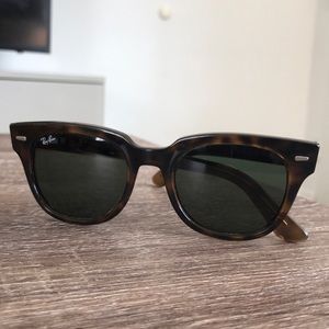 Ray-Ban Sunglasses